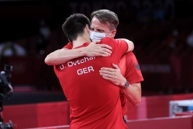 这场比赛的 这场比赛的